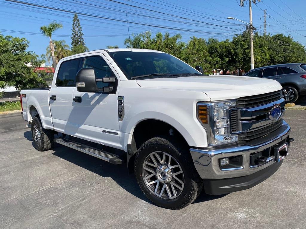 Super Duty Portada