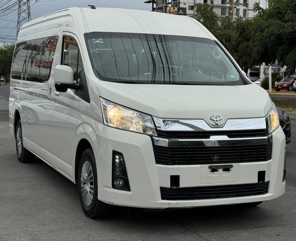 Hiace Derecha